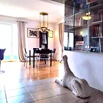 State Of Art, Balica Rat Prázdninový dům